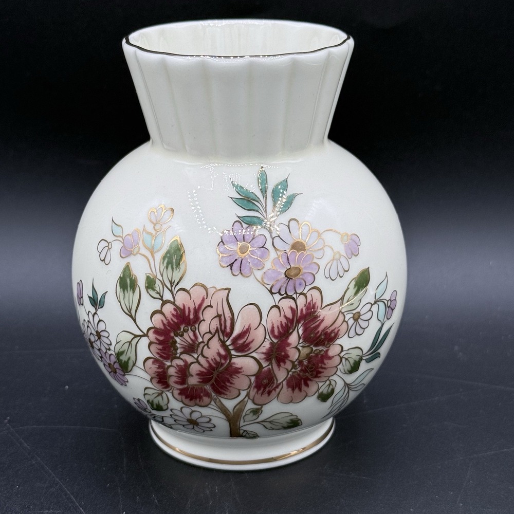 Vintage Zsolnay Hungary Porcelain Vase Hand Painted Floral Gold Trim‎ 5"